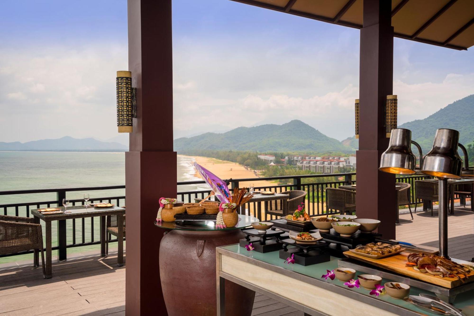 Banyan Tree Lang Co Hotell Exteriör bild