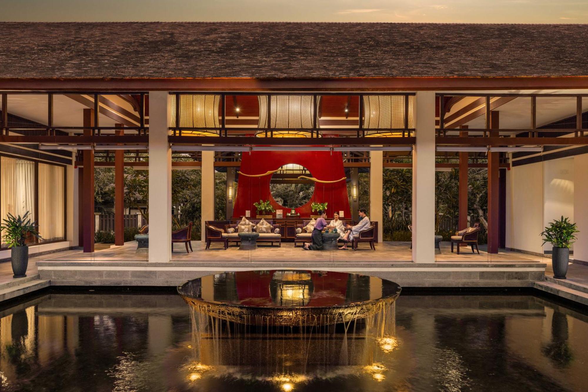 Banyan Tree Lang Co Hotell Exteriör bild